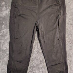 Torrid Active Capri Leggings Size 3